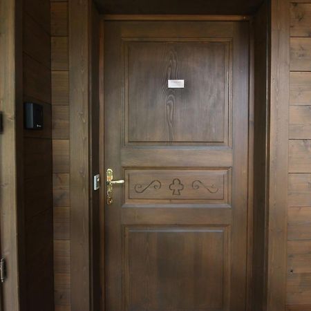Les Capucins - Calm - Mont-Blanc - Lake Gaillland シャモニー エクステリア 写真