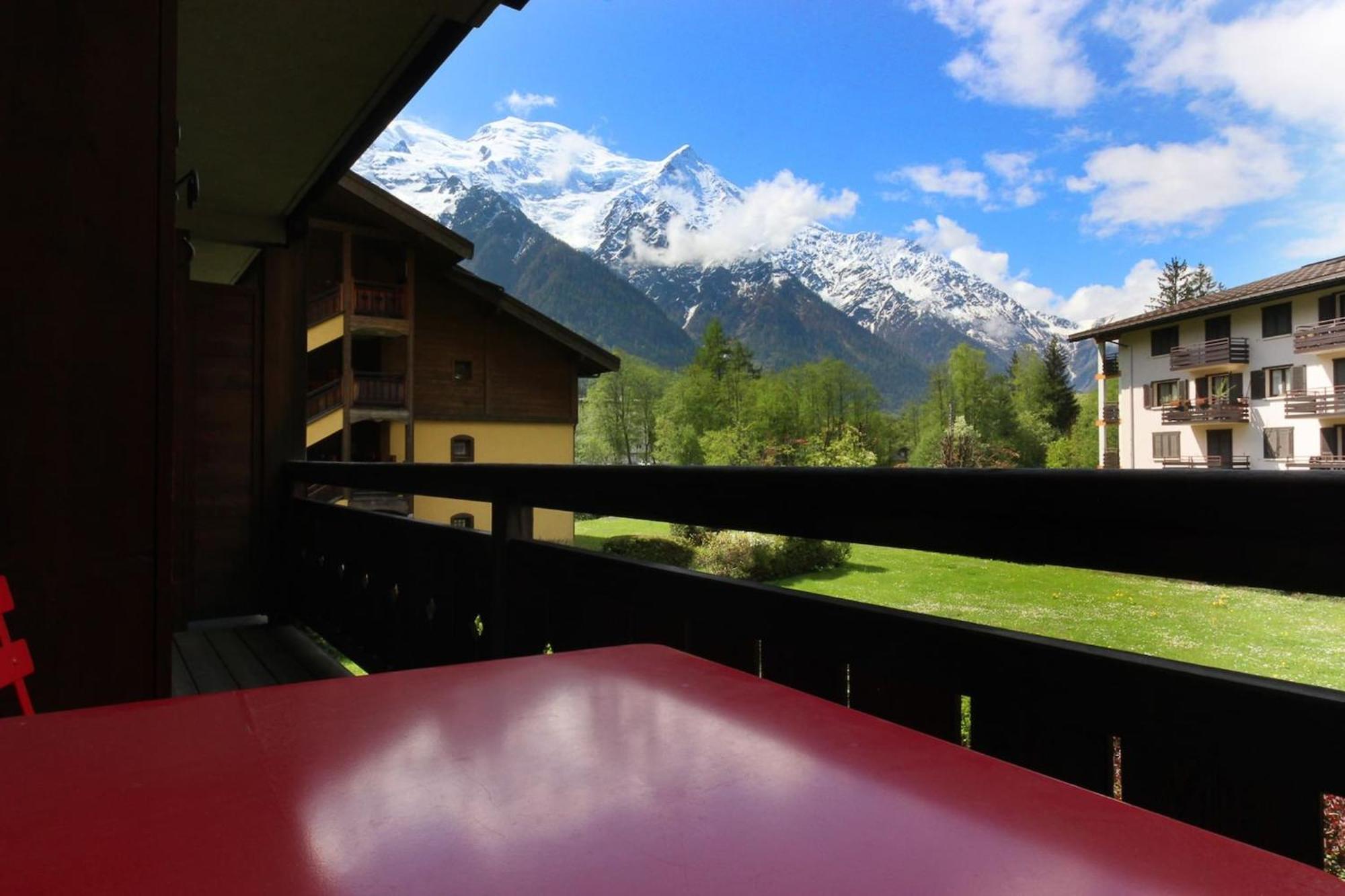 Les Capucins - Calm - Mont-Blanc - Lake Gaillland シャモニー エクステリア 写真