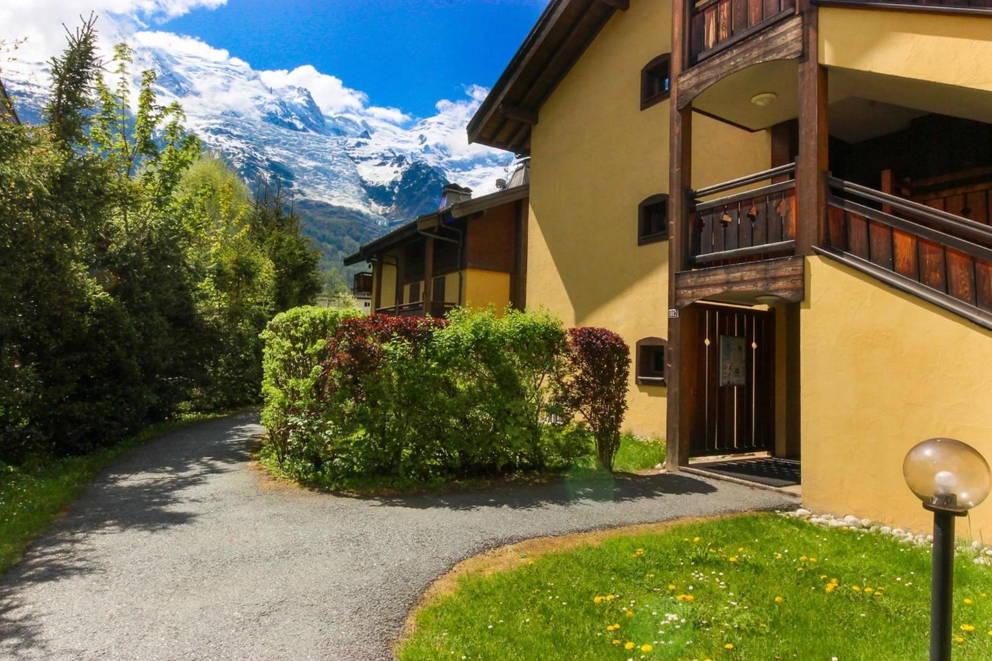 Les Capucins - Calm - Mont-Blanc - Lake Gaillland シャモニー エクステリア 写真